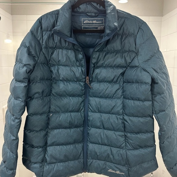 Eddie Bauer Navy Insulated Jacket - Picture 1 of 4